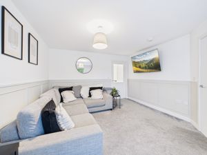 Photo 27- click for photo gallery